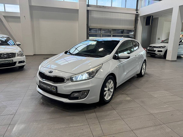 Kia Ceed, 2014г., передний привод, механика