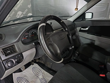 Lada (ВАЗ) Priora, 2010г, передний привод, механика