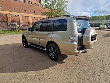 Mitsubishi Pajero, 2012г, полный привод, автомат