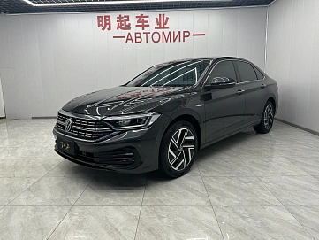 Volkswagen Sagitar, 2022г, передний привод, робот