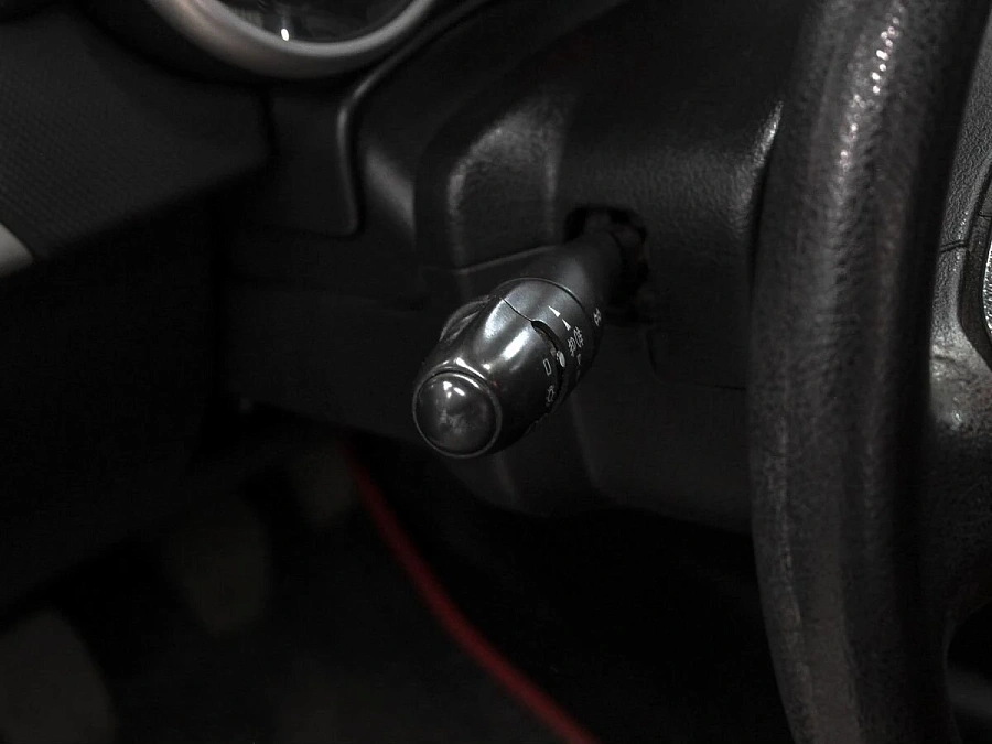 Peugeot 207, 2007г., передний привод, механика