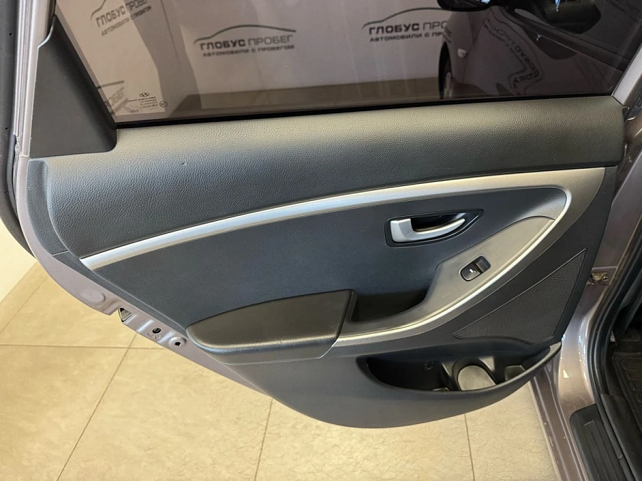 Hyundai i30, 2013г., передний привод, механика