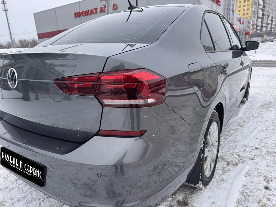 Volkswagen Polo, 2021г., передний привод, робот