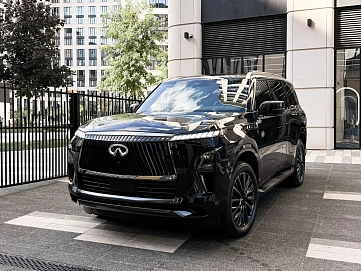 Infiniti QX80, 2025г, полный привод, автомат