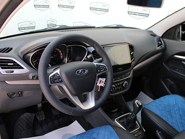 Lada (ВАЗ) Vesta, 2019г, передний привод, механика