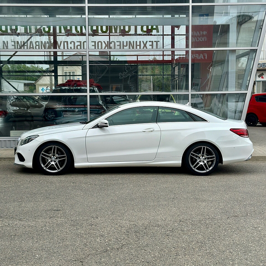 Mercedes-Benz , 2014г., задний привод, автомат