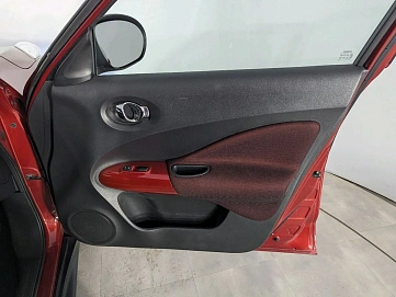 Nissan Juke, 2012г, полный привод, вариатор