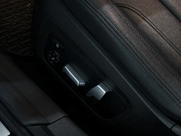 BMW 3 серии, 2020г, полный привод, автомат