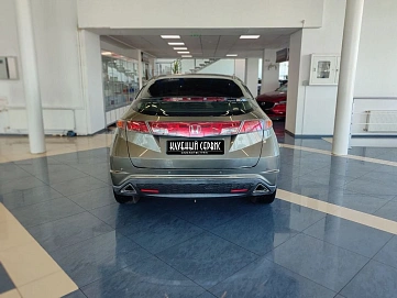 Honda Civic, 2008г, передний привод, робот