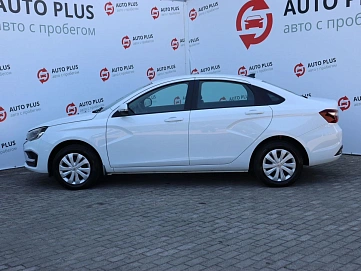 Lada (ВАЗ) Vesta, 2023г, передний привод, механика