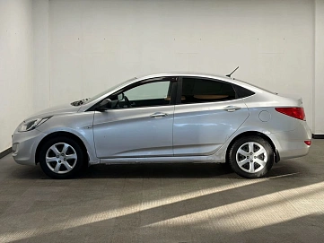 Hyundai Solaris, 2011г, передний привод, механика