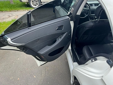 Mercedes-Benz CLS, 2005г, задний привод, автомат