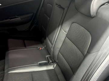 Kia Sportage, 2021г, передний привод, робот