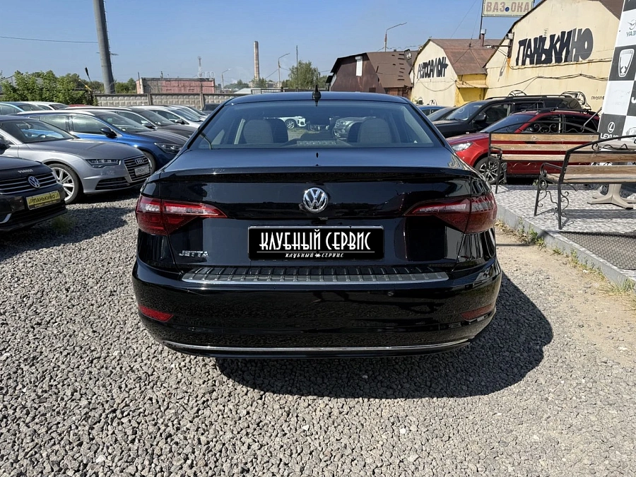 Volkswagen Jetta, 2020г., передний привод, автомат
