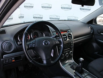 Mazda 6, 2006г, передний привод, механика