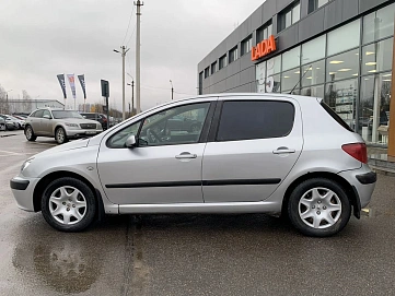 Peugeot 307, 2002г, передний привод, автомат