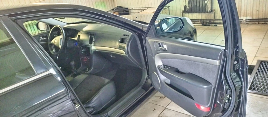 Chevrolet Epica, 2011г., передний привод, механика