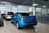 Mazda 3, 2010г., передний привод, автомат