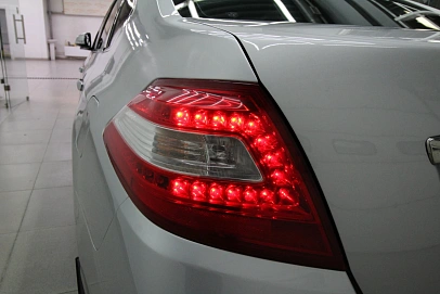 Nissan Teana, 2011г, передний привод, вариатор