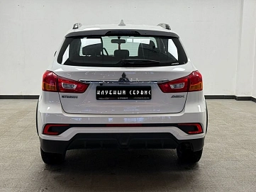 Mitsubishi ASX, 2018г, передний привод, автомат