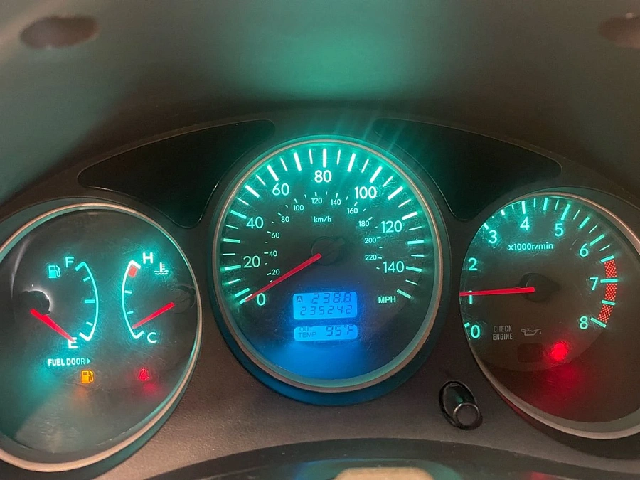 Subaru Forester, 2004г., полный привод, механика