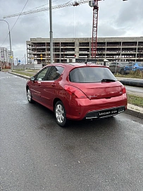 Peugeot 308, 2010г, передний привод, автомат