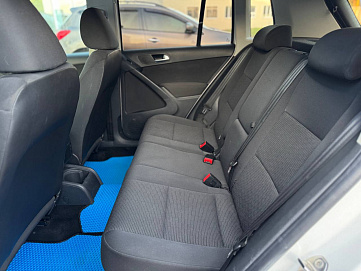 Volkswagen Tiguan, 2011г, передний привод, механика