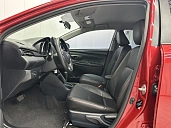 Toyota Yaris, 2021г., передний привод, вариатор