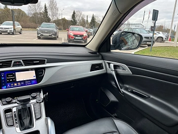 Geely Atlas, 2019г, передний привод, автомат