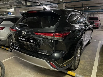 Toyota Highlander, 2025г, полный привод, автомат