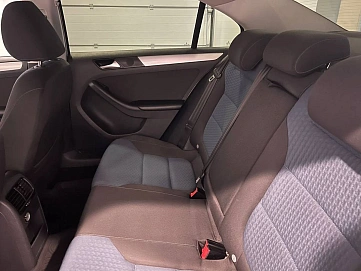 Volkswagen Jetta, 2013г, передний привод, механика