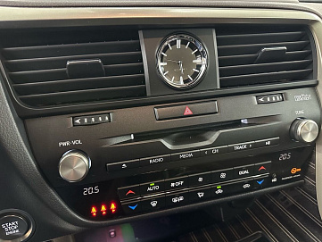 Lexus RX, 2022г, полный привод, автомат
