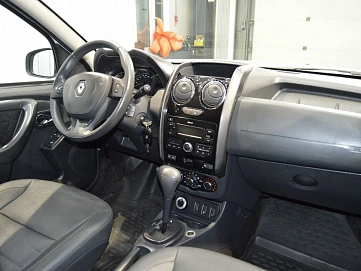 Renault Duster, 2017г, полный привод, автомат