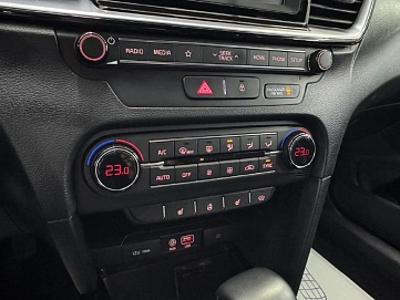 Kia Ceed, 2018г, передний привод, автомат