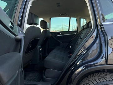 Volkswagen Tiguan, 2012г, передний привод, автомат