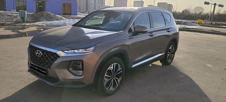 Hyundai Santa Fe, 2019г, передний привод, автомат