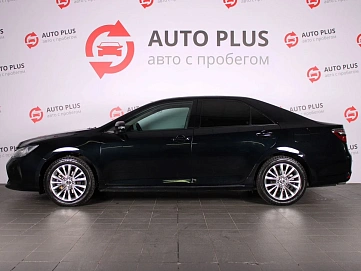 Toyota Camry, 2012г., передний привод, автомат