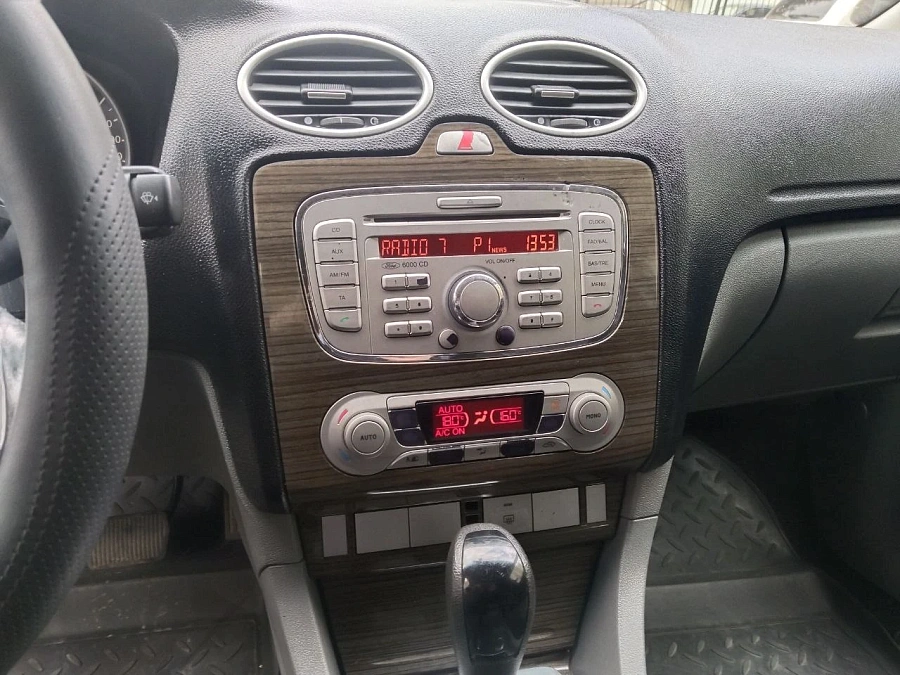 Ford Focus, 2008г., передний привод, автомат