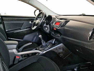 Kia Sportage, 2010г, передний привод, механика