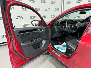 Renault Arkana, 2019г, передний привод, автомат