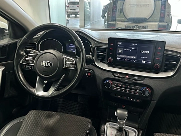 Kia Ceed, 2020г, передний привод, автомат