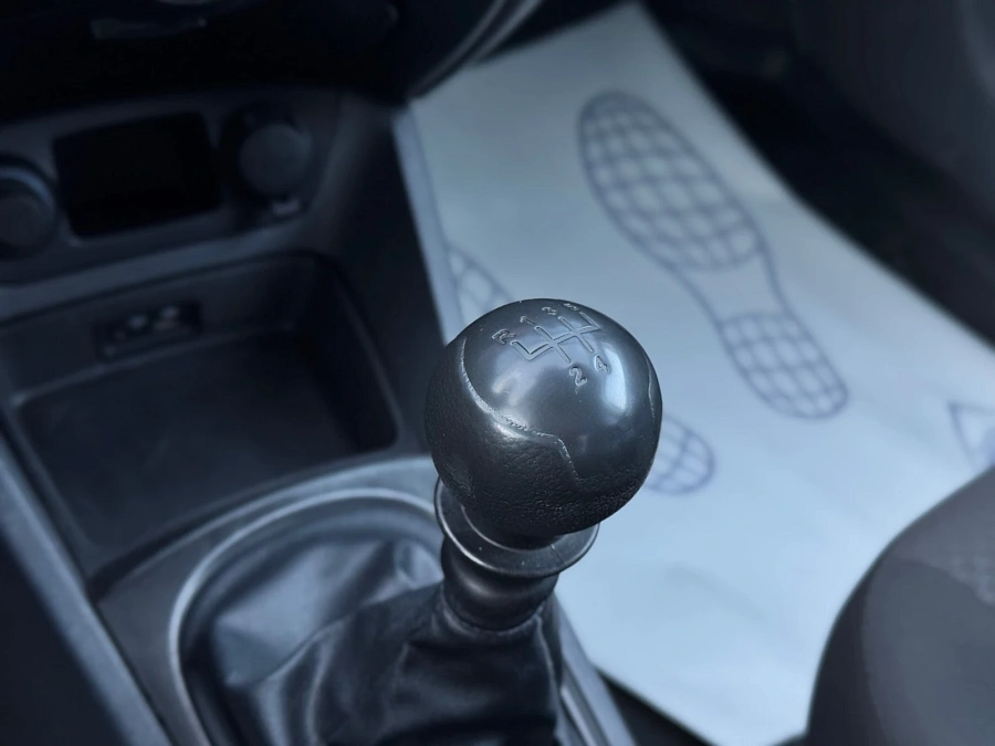 Kia Rio, 2010г., передний привод, механика