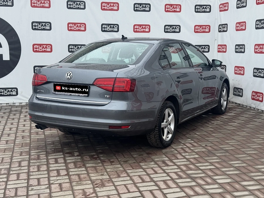 Volkswagen Jetta, 2017г., передний привод, робот
