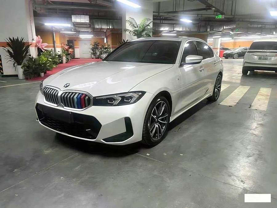 BMW 3 серии, 2023г., задний привод, автомат