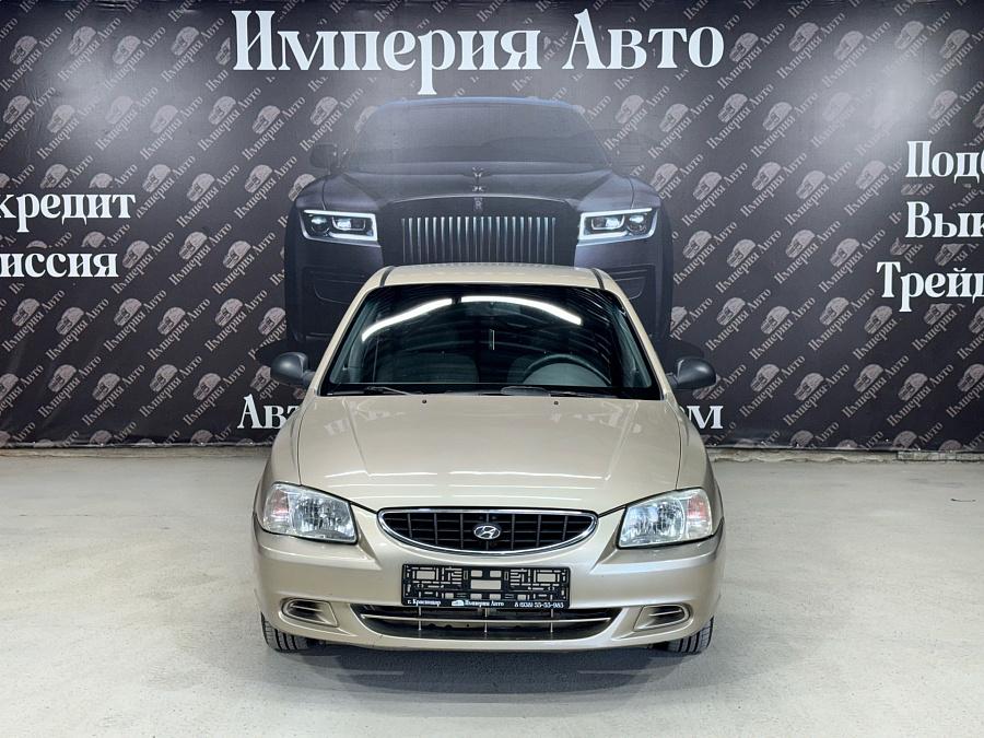 Hyundai Accent, 2003г., передний привод, автомат