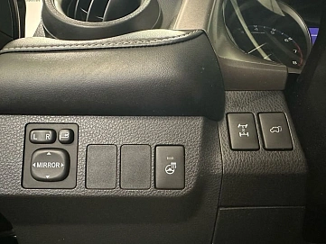 Toyota RAV4, 2018г, передний привод, автомат