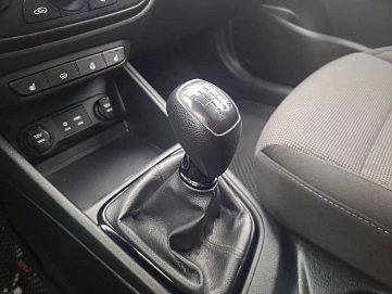 Hyundai Solaris, 2018г, передний привод, механика