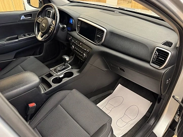 Kia Sportage, 2021г, передний привод, автомат