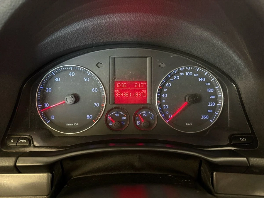 Volkswagen Jetta, 2009г., передний привод, механика
