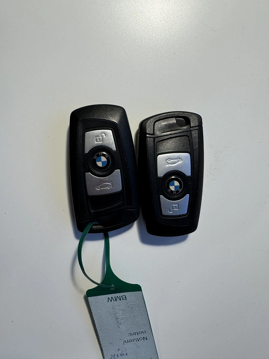 BMW 3 серии, 2016г., задний привод, автомат